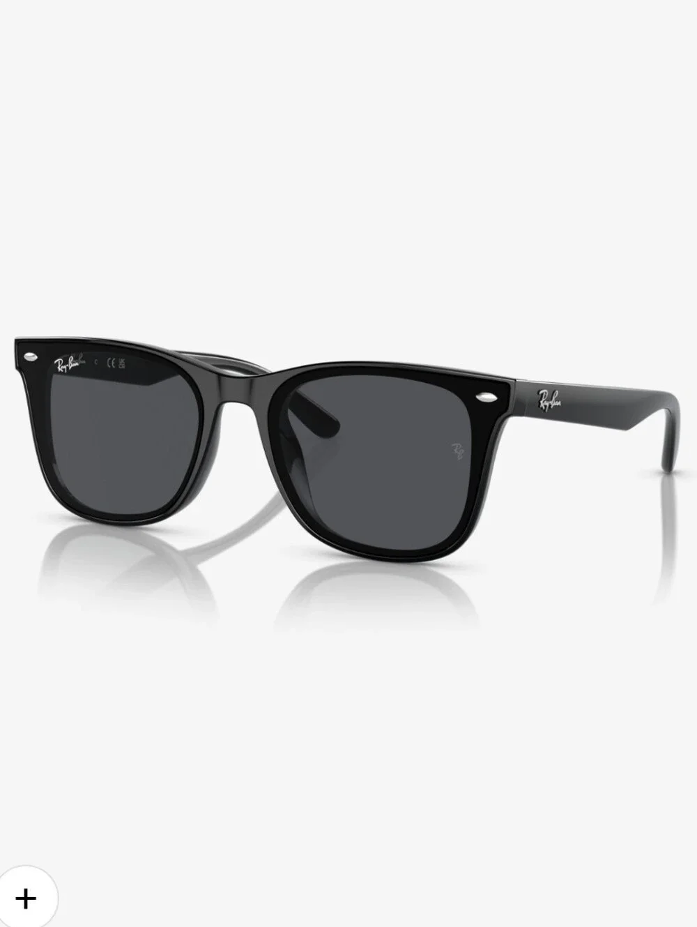 Ray-Ban Classic Wayfarer Sunglasses in Black